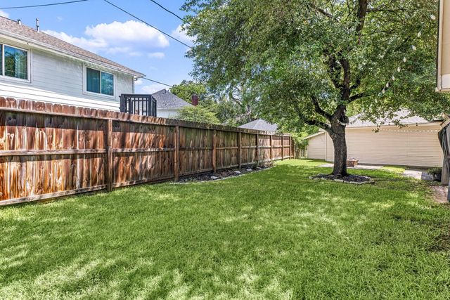 303 S Cypress Estates Circle, Spring, TX 77388