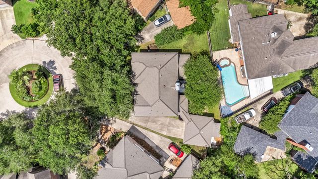 303 S Cypress Estates Circle, Spring, TX 77388