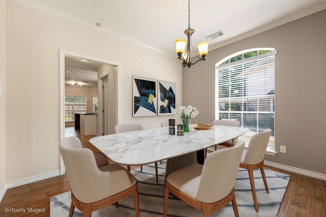 303 S Cypress Estates Circle, Spring, TX 77388