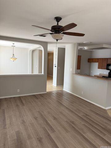 105 Eagle Flight, Cibolo, TX 78108