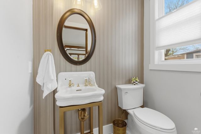 501 Bluemont Street, Manhattan, KS 66502