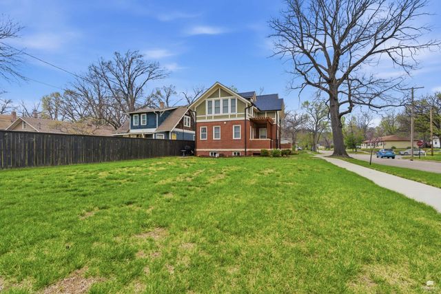 501 Bluemont Street, Manhattan, KS 66502