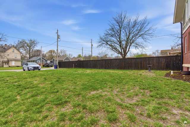 501 Bluemont Street, Manhattan, KS 66502