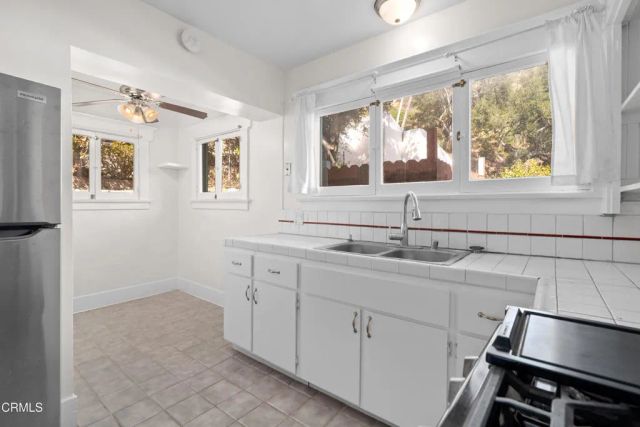 2024 Laurel Canyon Boulevard, Los Angeles, CA 90046