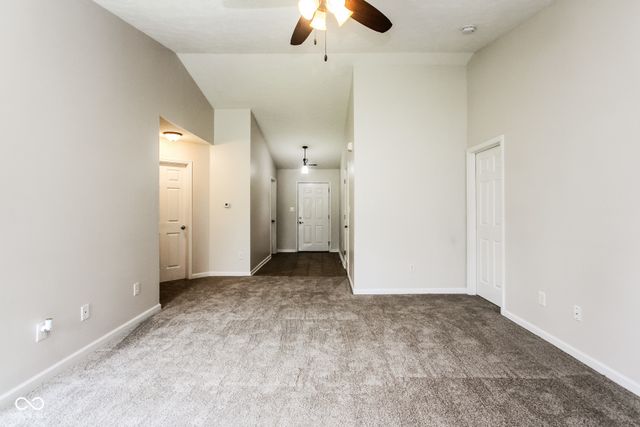 84 Longfellow Lane, Greenfield, IN 46140