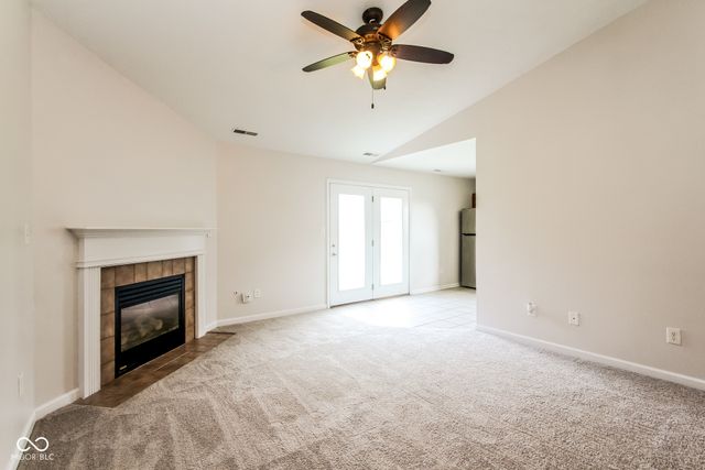 84 Longfellow Lane, Greenfield, IN 46140
