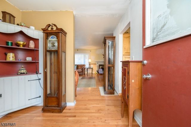 93 Mosher Rd, Franklin Twp., NJ 08540