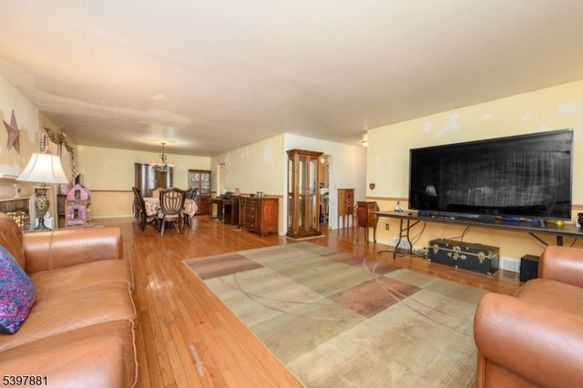 93 Mosher Rd, Franklin Twp., NJ 08540