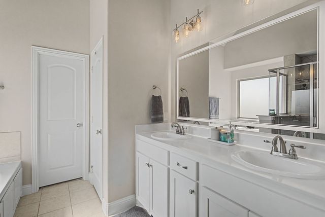 108 Fallen Oak Drive, Mckinney, TX 75071