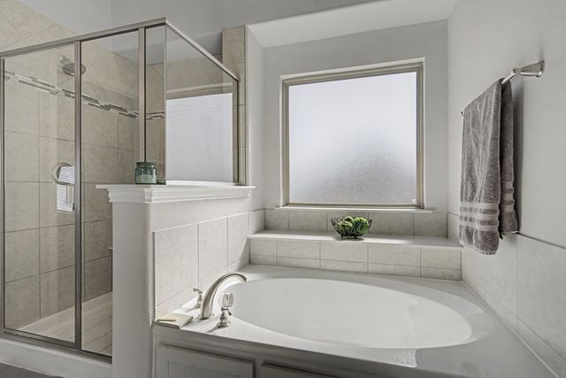 108 Fallen Oak Drive, Mckinney, TX 75071