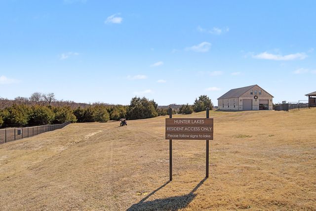 108 Fallen Oak Drive, Mckinney, TX 75071