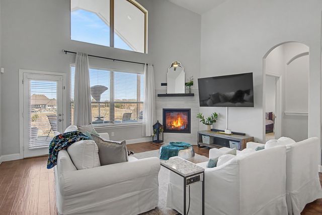 108 Fallen Oak Drive, Mckinney, TX 75071