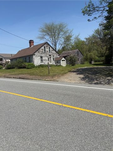 383 Putnam Pike, Glocester, RI 02829