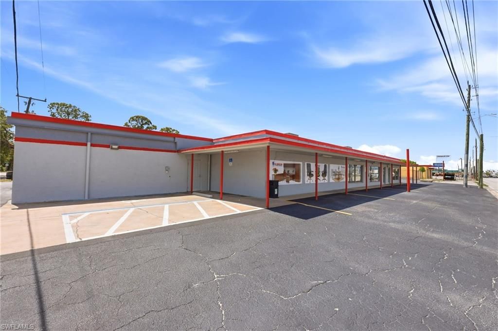 2730 Fowler ST, FORT MYERS, FL 33901 — exterior