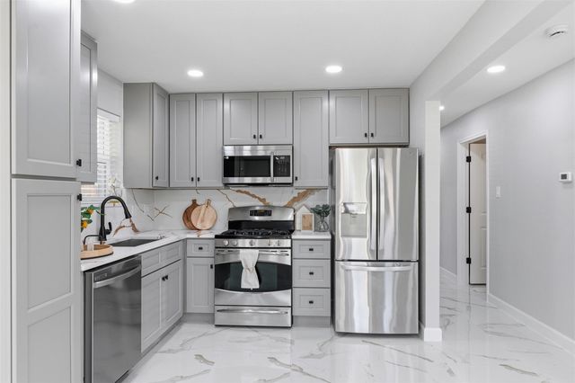 6319 Hopper Road, Houston, TX 77016