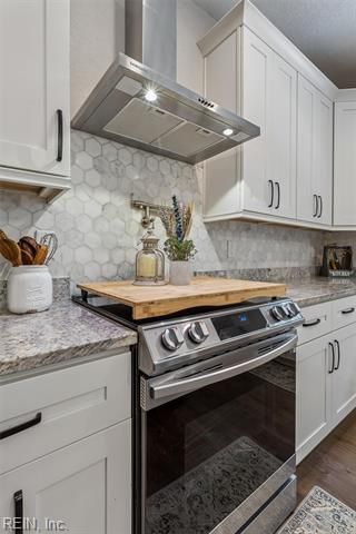 12547 Smiths Neck RD, Carrollton, VA 23314