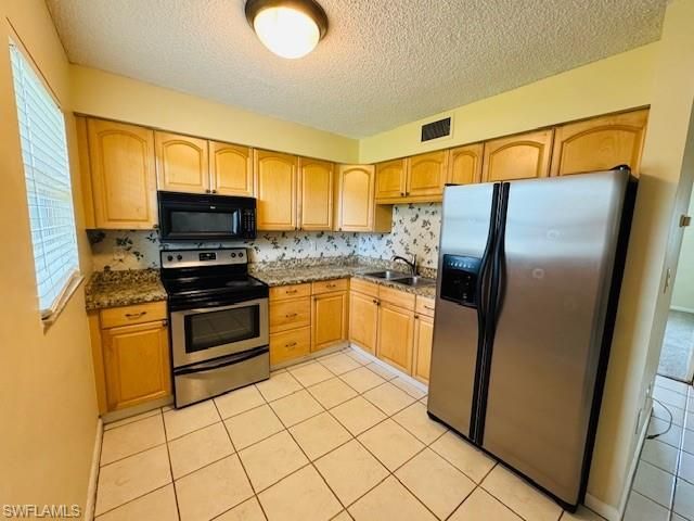 3325 Airport RD N L3, Naples, FL 34105