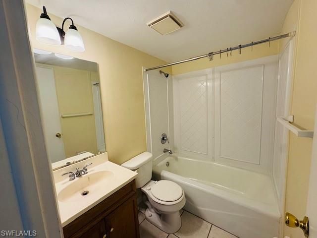 3325 Airport RD N L3, Naples, FL 34105
