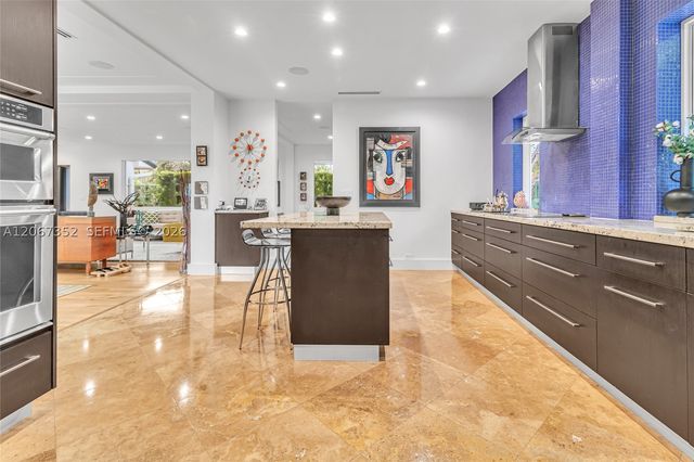 460 NE 50th Ter, Miami, FL 33137
