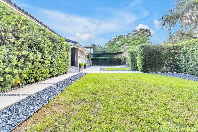 460 NE 50th Ter, Miami, FL 33137