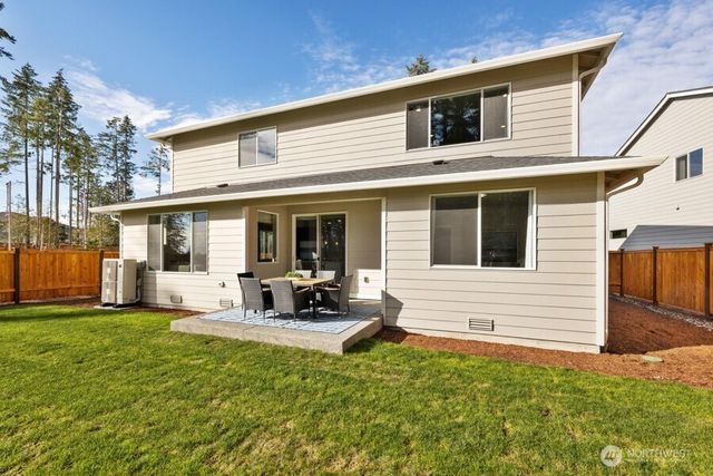 3918 Flat Top Drive, Bremerton, WA 98312