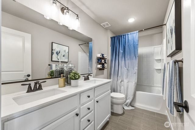3918 Flat Top Drive, Bremerton, WA 98312