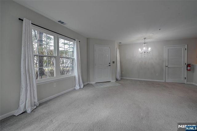 6014 Tudor Drive 6014, Pequannock Township, NJ 07444