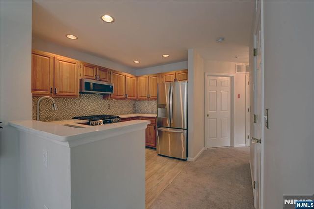 6014 Tudor Drive 6014, Pequannock Township, NJ 07444