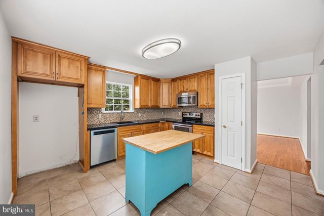 50 ROBINSON LANDING RD, Severna Park, MD 21146