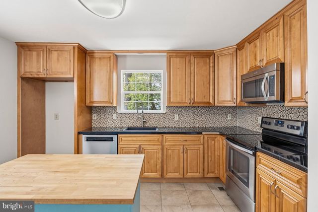 50 ROBINSON LANDING RD, Severna Park, MD 21146