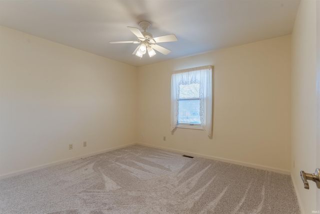 3100 Trailwood Drive, Newburgh, IN 47630