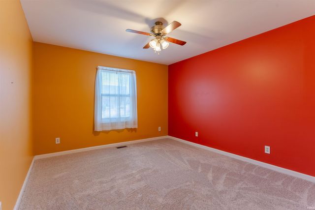 3100 Trailwood Drive, Newburgh, IN 47630