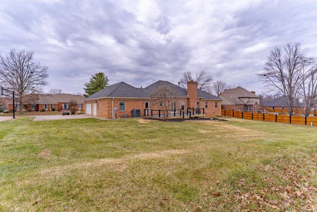 3100 Trailwood Drive, Newburgh, IN 47630