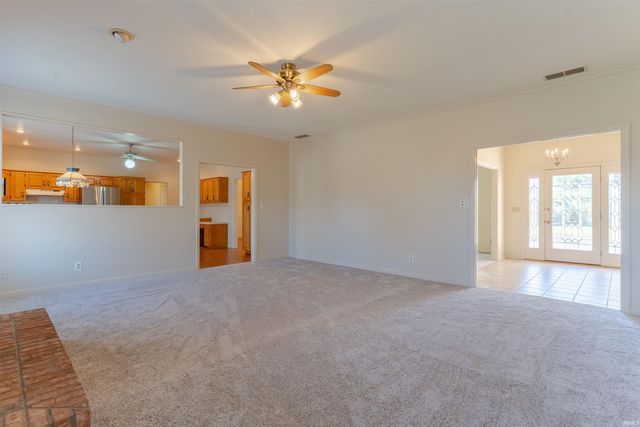 3100 Trailwood Drive, Newburgh, IN 47630