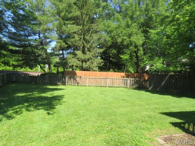 3335 Dovershire Drive, Belleville, IL 62221