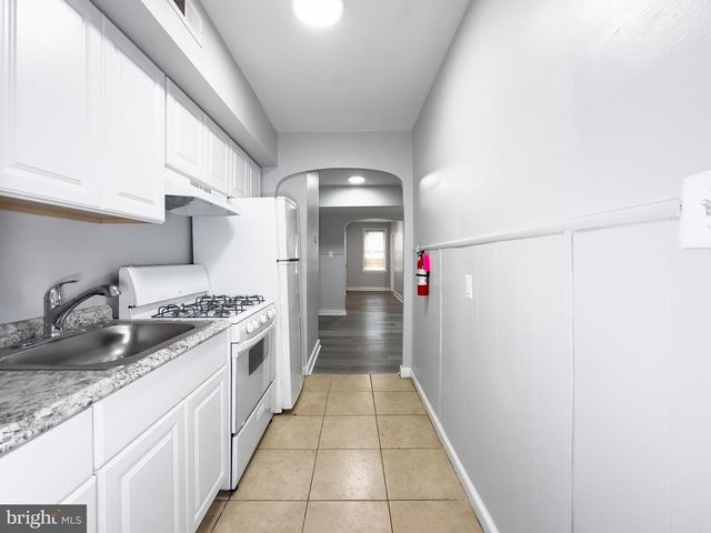1313 ADAMS ST NE, Washington, DC 20018