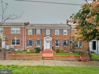 1313 ADAMS ST NE, Washington, DC 20018