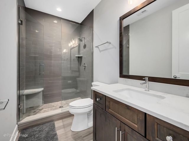 225 E Wilson Street, Elmhurst, IL 60126