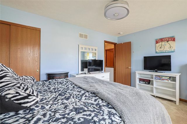 2041 Apple Knoll Lane, Middletown, OH 45044