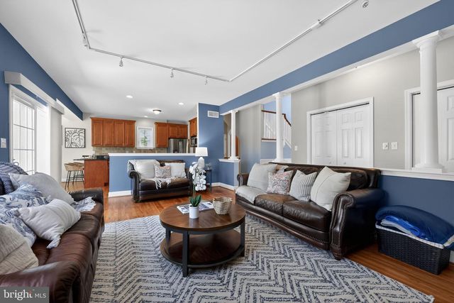 3 STRATHMORE CT, Wallingford, PA 19086