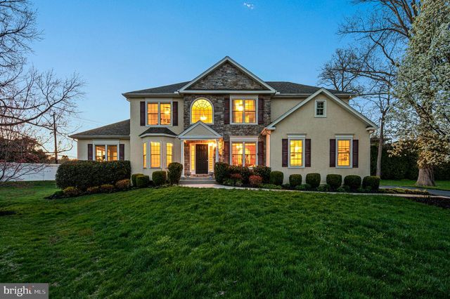 3 STRATHMORE CT, Wallingford, PA 19086