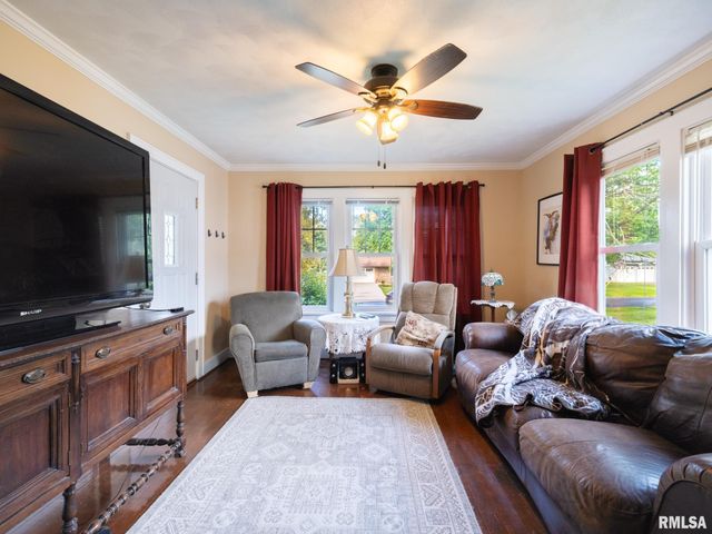114 LAKEWOOD Avenue, East Peoria, IL 61611