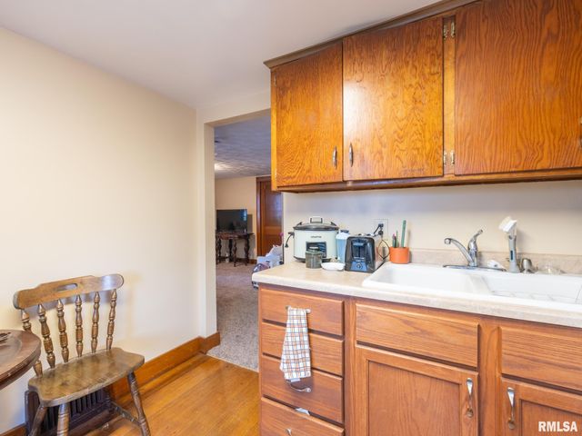 114 LAKEWOOD Avenue, East Peoria, IL 61611