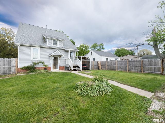 114 LAKEWOOD Avenue, East Peoria, IL 61611
