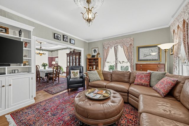 21 Nelson Ave, Georgetown, MA 01833