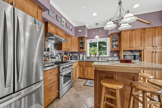 21 Nelson Ave, Georgetown, MA 01833