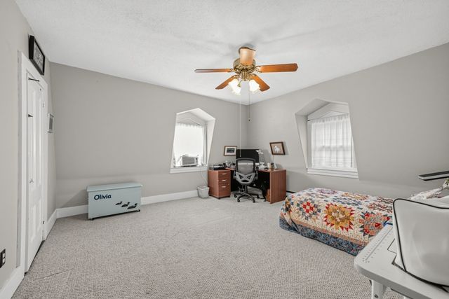 21 Nelson Ave, Georgetown, MA 01833
