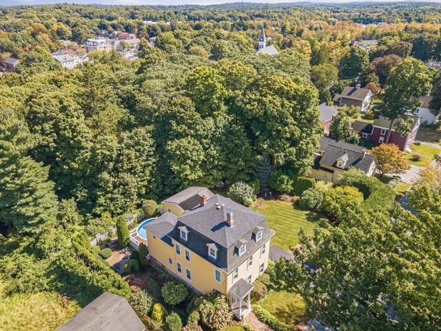 21 Nelson Ave, Georgetown, MA 01833