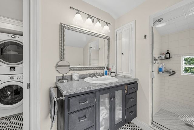 21 Nelson Ave, Georgetown, MA 01833