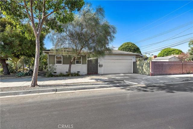 902 N Mohawk, Anaheim, CA 92801